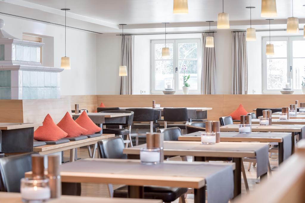 Alpenhotel Krone Пфронтен Екстер'єр фото